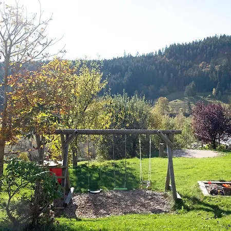 Dom wakacyjny Schwarzwaldchalet Holzperle Lenzkirch